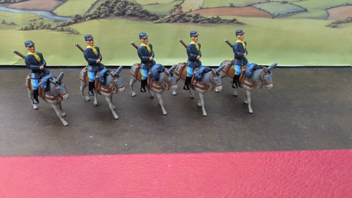 Scale metal toy - toy, soldiers