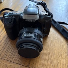 Minolta Dynax 300si SLR Camera