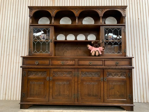 Old charm sovereign dresser - old,
