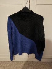 Ladies Jumper Blue & Black