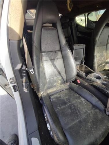 Front seat porsche - front,