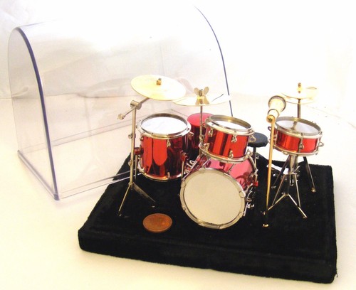 Dolls house red drum - house, kit