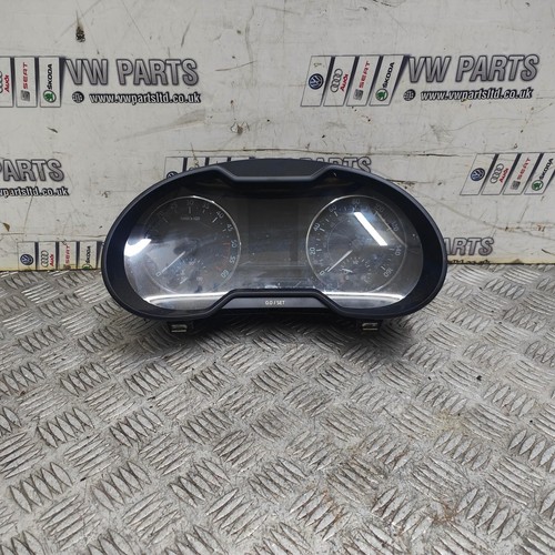 Skoda octavia instrument clock - skoda,