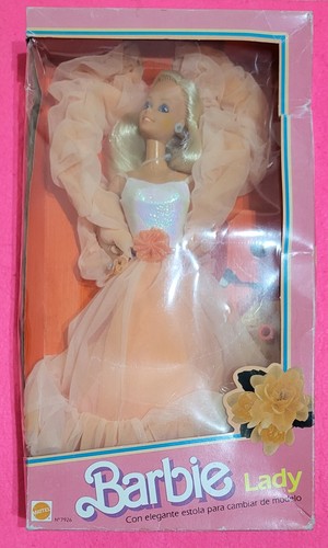Barbie peach cream lady - cream,