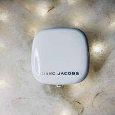 MARC JACOBS Mini 104