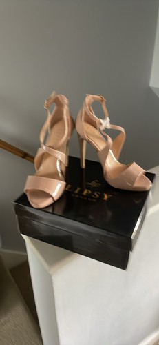 Lipsy london high heel - london,