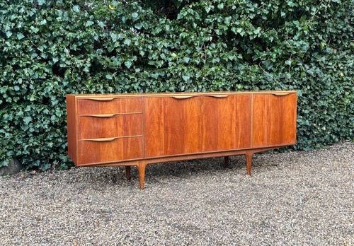 Vintage dunvegan sideboard - 'dunvegan',