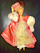 Vintage Peggy Nisbet Jane