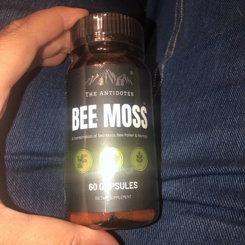 Bee moss capsules - capsules, sea