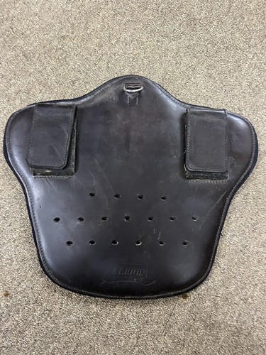 Albion stud guard brown - stud, one