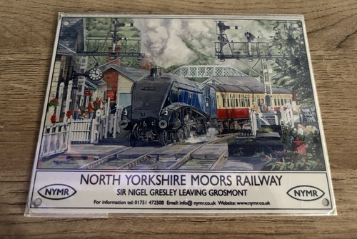 Nymr steam locomotive metal - locomotive,