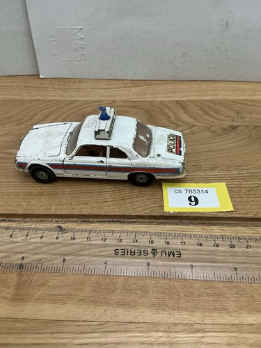 Corgi toys jaguar - jaguar, police