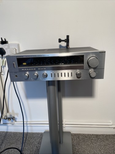 Sanyo stereo receiver - lw/mw/fm,