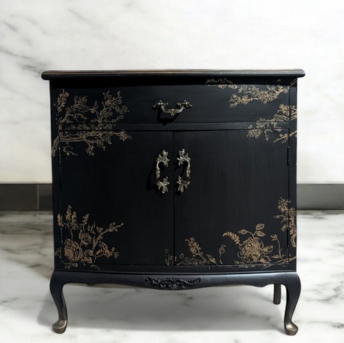 Black gold oriental style - gold,