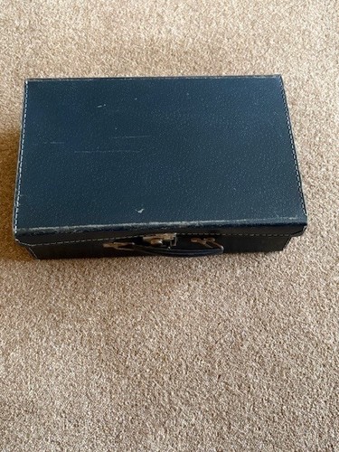 Small vintage blue suitcase - blue,