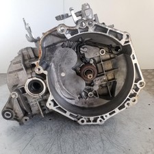 2017 VAUXHALL CORSA E M32