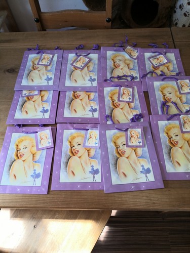 Marilyn monroe gift bags - gift,