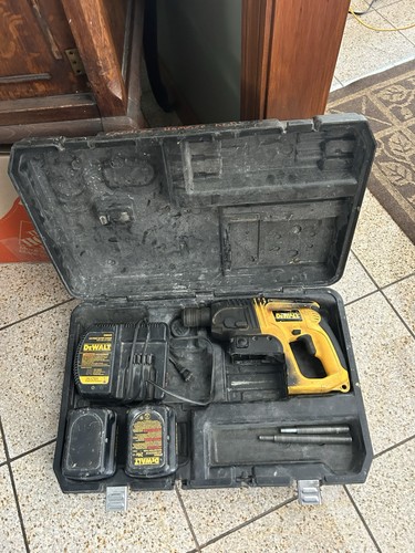 Dewalt dw005 cordless sds - dewalt, dw005,
