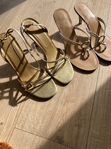 Pairs sandals size - 2,