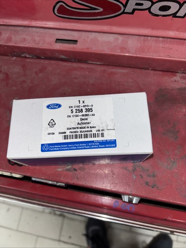 Genuine ford badge emblem oem - ford,