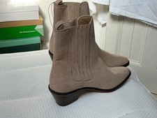 Cowboy style boots. BNWT. Size
