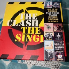 THE CLASH The Singles -