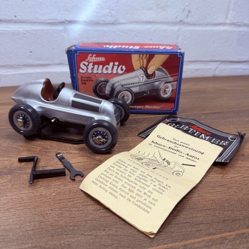 Schuco studio 1050 mercedes - schuco,