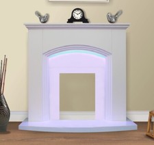 Modern white flat wall - modern,