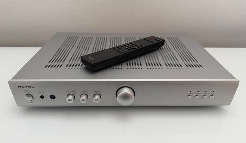 Rotel integrated amplifier - a8,