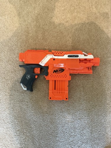 Hasbro nerf strike elite - hasbro,