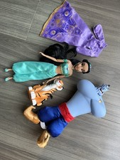 Disney Aladdin Deluxe Doll Set