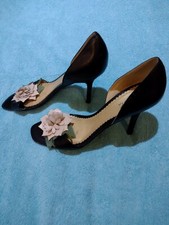 BCBG Paris leather shoes (37.5) 7.5B multi coloured 