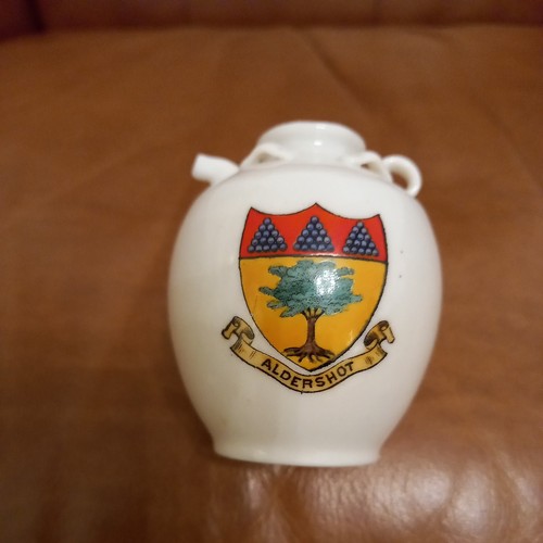 Goss crested china model - crested,