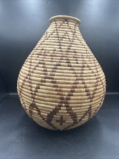Vtg Large African Palm Straw