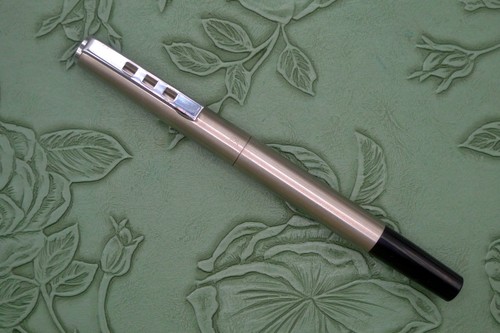 Vintage platinum large - large, size