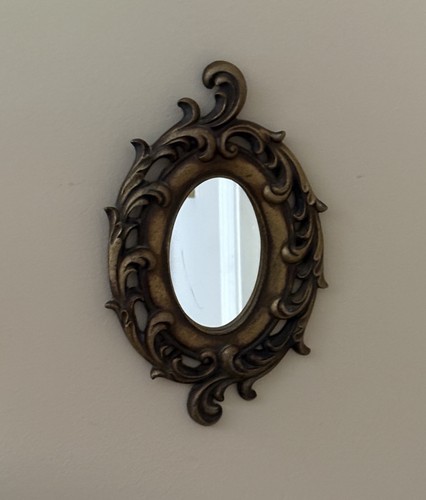 Small ornate scroll oval - ornate,