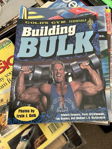 Golds gym book essentials - golds,
