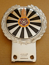 VINTAGE ENAMEL BADGE ROUND