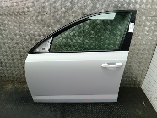 Skoda octavia door - door, left