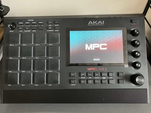 Akai mpc live - mpc, ssd
