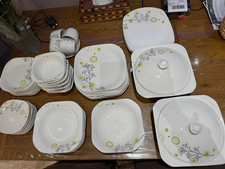 Dinner Set Stoneware 92 Pieces White/Green Flower USED SLIGHT CHIPS SEE PICS