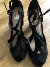 Black ladies shoes - 6, by