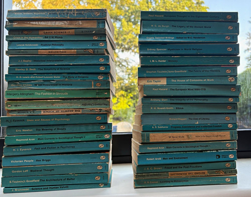Vintage blue pelican books - pelican,