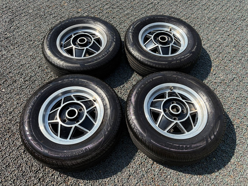 Triumph stag alloy wheels - stag,