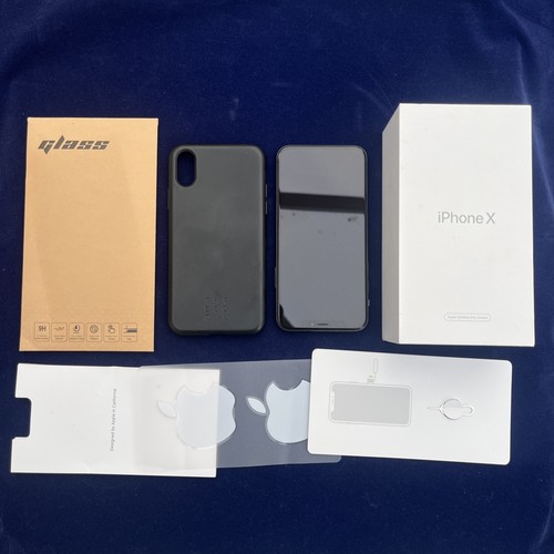 Iphone space grey 64gb mint - iphone,
