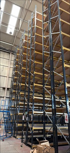 Used link pallet racking - used, 51