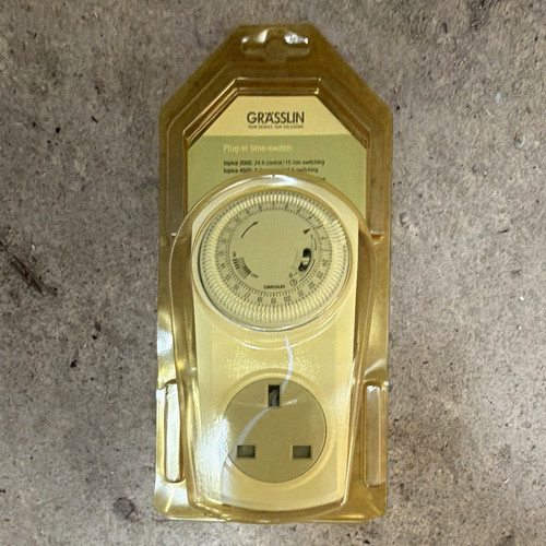 Grässlin plug timer switch - plug-in,