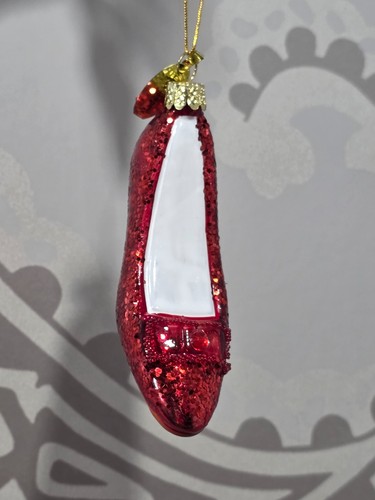 Ruby slippers glass christmas - ruby,