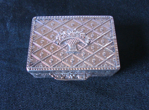 Solid silver stunning - solid,