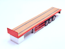 CORGI FLATBED TRAILER MODEL